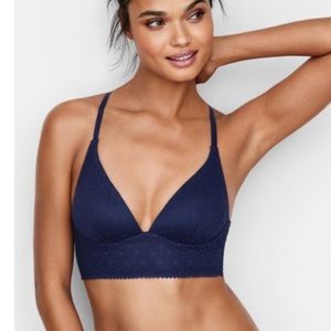 VICTORIAS SECRET WIRELESS PADDED PUSH UP BRA SIZE 36C pull over